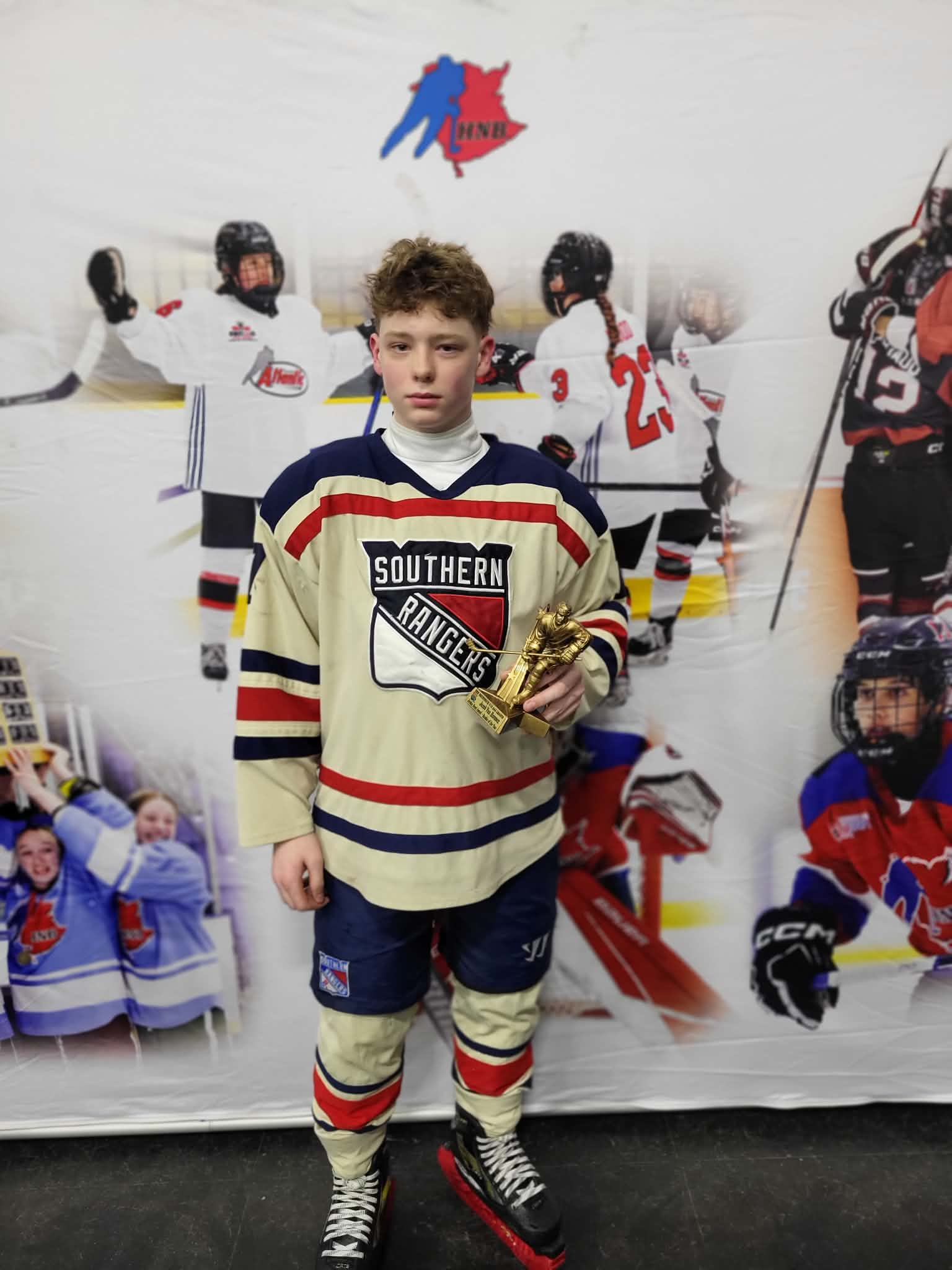 att-m-hl208gHV4WgWtibPWmyHJ6Uz_V9iO5b-hkUpoXu4o